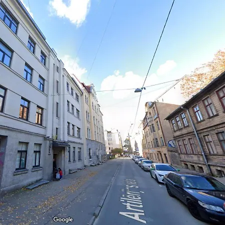Smart & Quiet Center Apartment, Self Check-in, Tv & Wifi Apartment *